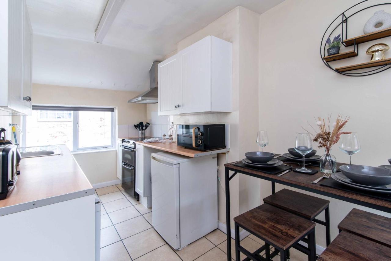Characterful 2 Bedroom Apartment - Central Location Castle Donington Kültér fotó